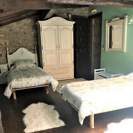 Rural La Casona De Gospodarstwo wiejskie Escalada